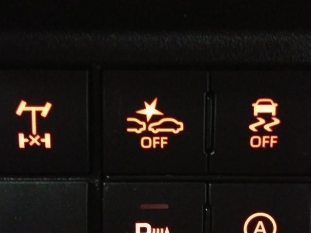 ハイゼットトラック ジャンボエクストラ　４ＷＤ　衝突被害軽減システム　５速マニュアル　ＬＥＤヘッドランプ　スマートキー　アイドリングストップ　盗難防止装置　キーレス　横滑り防止機能（18枚目）