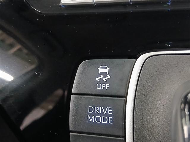 アクア Ｘ　４ＷＤ　寒冷地　衝突被害軽減システム　メモリーナビ　バックカメラ　ＬＥＤヘッドランプ　スマートキー　オートクルーズコントロール　ＥＴＣ　盗難防止装置　キーレス　横滑り防止機能　ハイブリッド（16枚目）