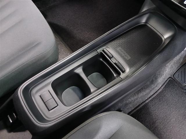 アクア Ｘ　４ＷＤ　寒冷地　衝突被害軽減システム　メモリーナビ　バックカメラ　ＬＥＤヘッドランプ　スマートキー　オートクルーズコントロール　ＥＴＣ　盗難防止装置　キーレス　横滑り防止機能　ハイブリッド（27枚目）