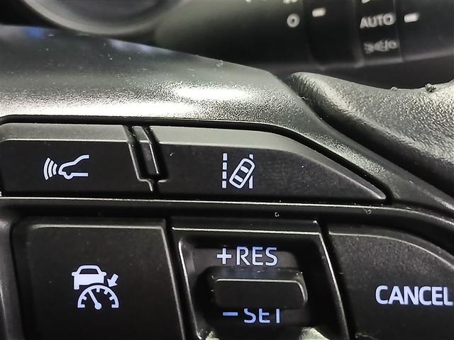 ヤリスクロス ハイブリッドＧ　４ＷＤ　寒冷地　衝突被害軽減システム　メモリーナビ　バックカメラ　フルセグ　ＬＥＤヘッドランプ　アルミホイール　スマートキー　オートクルーズコントロール　ＥＴＣ　盗難防止装置　キーレス　横滑り防止機能（22枚目）