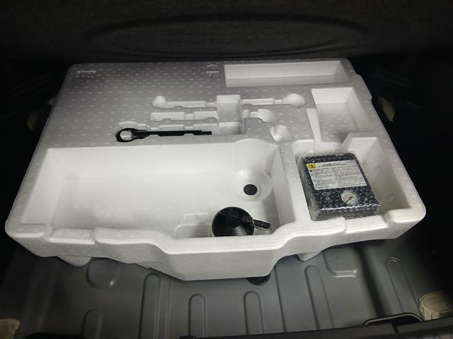 ヤリスクロス ハイブリッドＧ　４ＷＤ　寒冷地　衝突被害軽減システム　メモリーナビ　バックカメラ　フルセグ　ＬＥＤヘッドランプ　アルミホイール　スマートキー　オートクルーズコントロール　ＥＴＣ　盗難防止装置　キーレス　横滑り防止機能（39枚目）