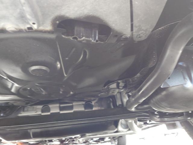 アクア Ｇ　ナビ　ＴＶ　アルミホイール　キーレスエントリー　アイドリングストップ　電動格納ミラー　ＣＶＴ　衝突安全ボディ　ＡＢＳ　ＥＳＣ　ＣＤ　エアコン　パワーステアリング（34枚目）