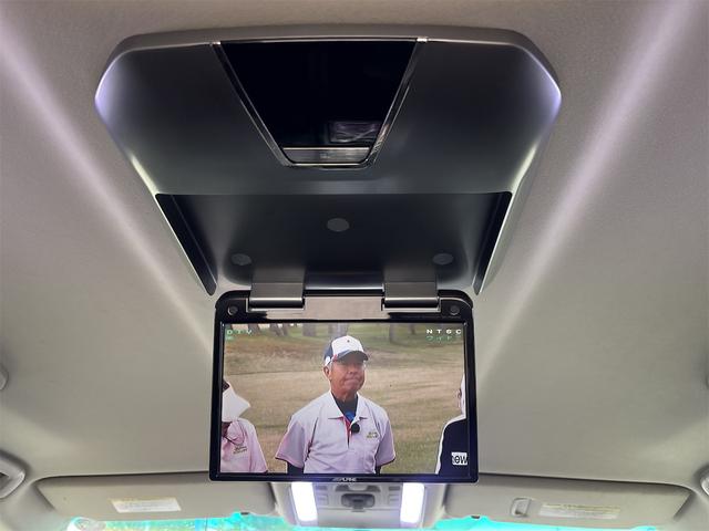 ヴェルファイア 2.4Z プラチナセレクションII 4WD 禁煙車 バックカメラ ナビ TV クリアランスソナー 両側電動スライドドア HID 電動リアゲート スマートキー 電動格納ミラー 後席モニター 3列シート オットマン CVT アルミホイール(11枚目)