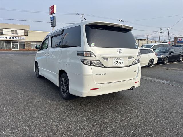 ヴェルファイア ３．５Ｚ　プラチナムセレクション　４ＷＤ　バックカメラ　ナビ　ＴＶ　クリアランスソナー　オートクルーズコントロール　両側電動スライドドア　ＨＩＤ　電動リアゲート　スマートキー　電動格納ミラー　オットマン　ＡＴ　アルミホイール　ＣＤ（17枚目）