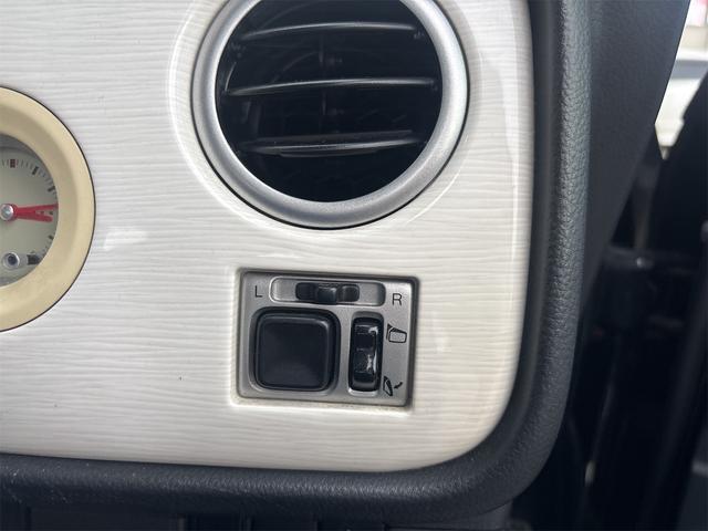 アルトラパン L 4WD ナビ TV キーレスエントリー 電動格納ミラー シートヒーター ベンチシート AT ABS CD アルミホイール 衝突安全ボディ エアコン パワーステアリング パワーウィンドウ(7枚目)