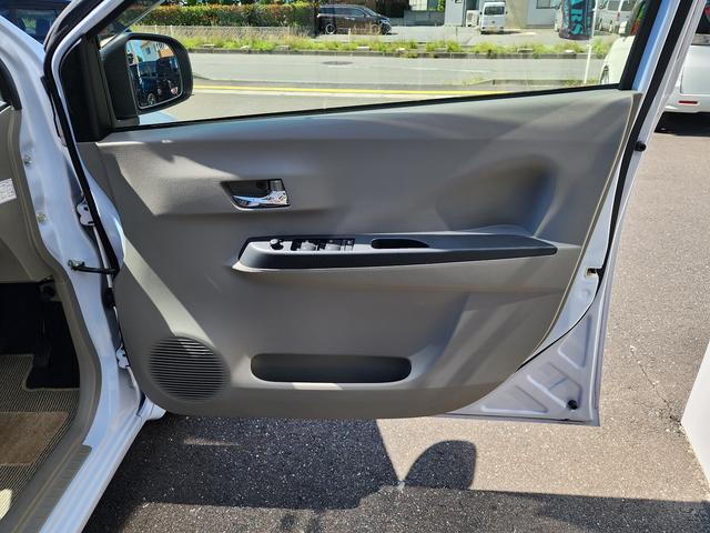 プレオプラス Ｌ　アイドリングストップ　電動格納ミラー　ＣＶＴ　盗難防止システム　ＡＢＳ　ＣＤ　衝突安全ボディ　エアコン　プライバシーガラス（19枚目）