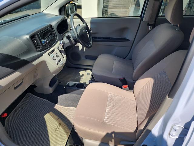 プレオプラス Ｌ　アイドリングストップ　電動格納ミラー　ＣＶＴ　盗難防止システム　ＡＢＳ　ＣＤ　衝突安全ボディ　エアコン　プライバシーガラス（22枚目）
