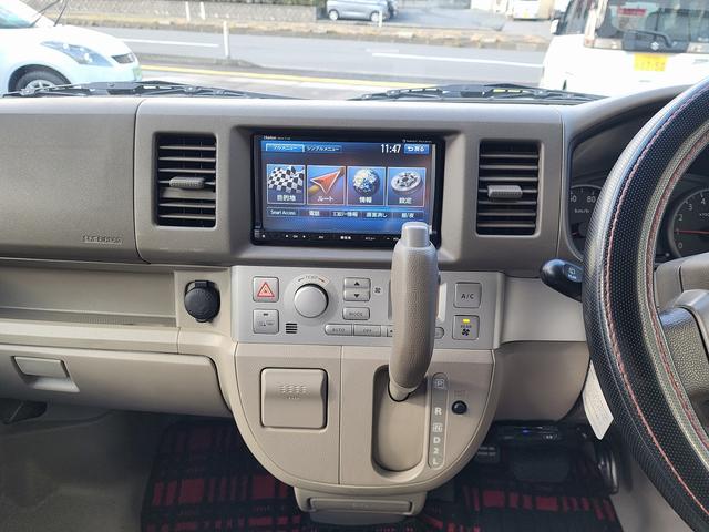 エブリイワゴン PZターボ 4WD ETC バックカメラ 両側スライド・片側電動 ナビ TV キーレスエントリー 電動格納ミラー シートヒーター AT 盗難防止システム ABS CD DVD再生 USB Bluetooth(14枚目)