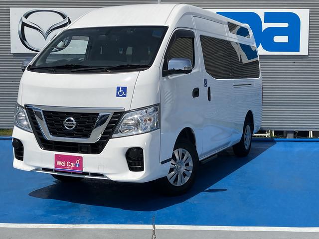 チェアキャブ車いす2名仕様 4WD 車いす用固定装置2基 リモコン付き電動スイングアームリフト 出てくる手摺り オートステップ 360度アラウンドビューモニタードライブレコーダー ドライブレコーダー エマージェンシーブレーキ(2枚目)