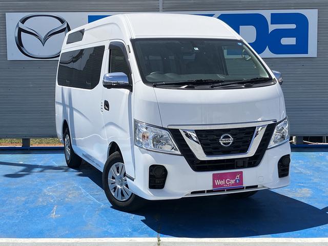 ＮＶ３５０キャラバンバン チェアキャブ車いす２名仕様　４ＷＤ　車いす用固定装置２基　リヤアームリフト　オートステップ　出てくる手摺り　Ｗエアコン　３６０°アラウンドビューモニター　ドライブレコーダー　社外ＳＤナビ　エマージェンシーブレーキ　キーレス（4枚目）