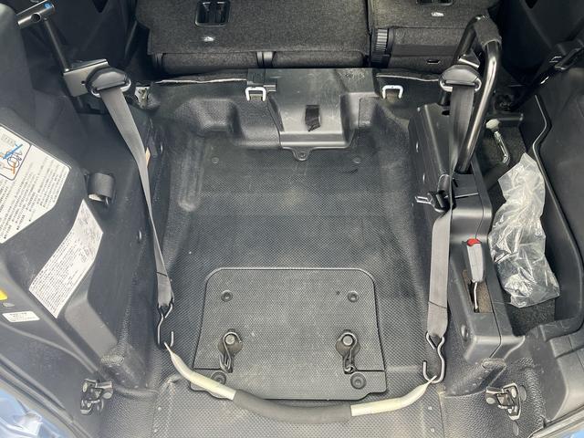 ラクティス Ｘ　車いす仕様車　タイプＩ　リヤシート付　車いす用スロープ　車いす用固定装置　車庫降下装置　格納リヤシート　バックカメラ　社外ＳＤナビ　フルセグＴＶ　ドライブレコーダー（前後）　ＥＴＣ　キーレス（13枚目）