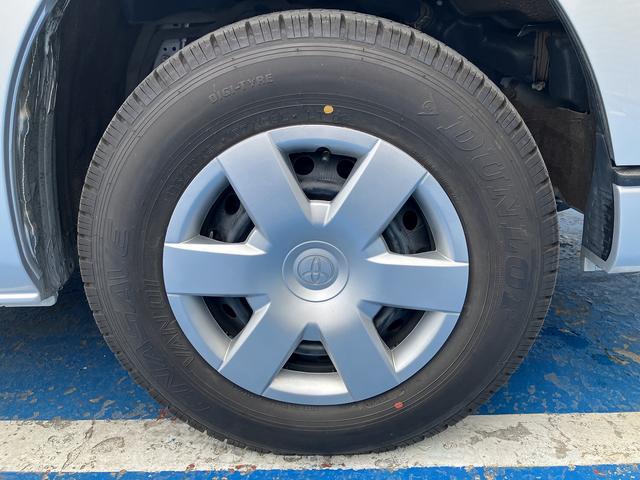 ハイエースバン ウェルキャブＢタイプ　４ＷＤ　ディーゼルターボ　車いす用固定装置２基　リモコン付き電動スイングアームリフト　オートステップ　手摺り　バックカメラ　Ｗエアコン　キーレス（37枚目）