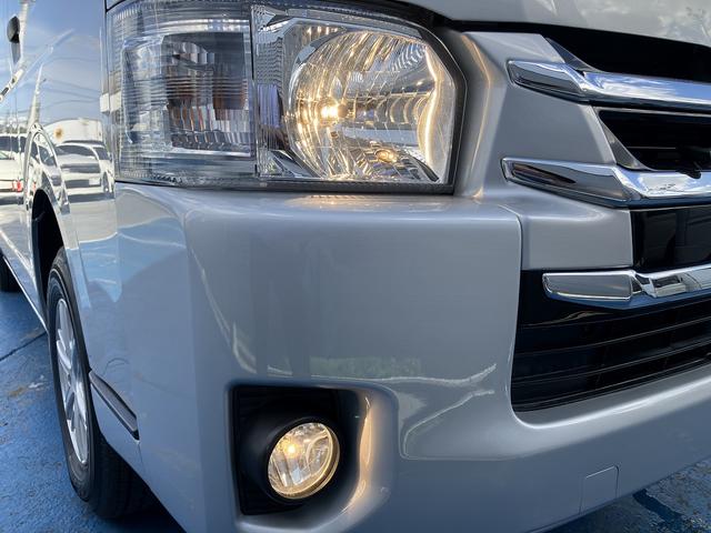 ハイエースコミューター スーパーロングＧＬ　４ＷＤ　車いす用固定装置４基　リヤリフト　オートステップ　出てくる手摺り　パワースライドドア　純正ナビ・ＴＶ　バックカメラ　純正ドラレコ　ＥＴＣ　エンジンスターター　ＧＰＳ＆レーダー探知機　社外ＡＷ（37枚目）