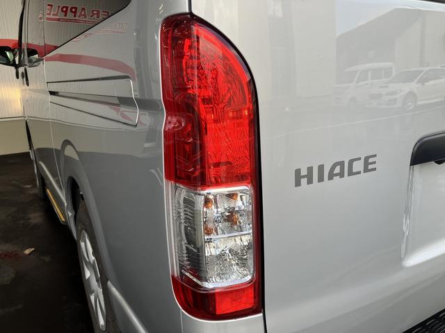 ハイエースバン ウェルキャブＢタイプ　４ＷＤ　ディーゼルターボ　トヨタセーフティセンス　車いす用固定装置２基　リモコン付き電動スイングアームリフト　オートステップ　手摺り　純正ナビ・ＴＶ　バックカメラ　純正ドライブレコーダー　キーレス（36枚目）