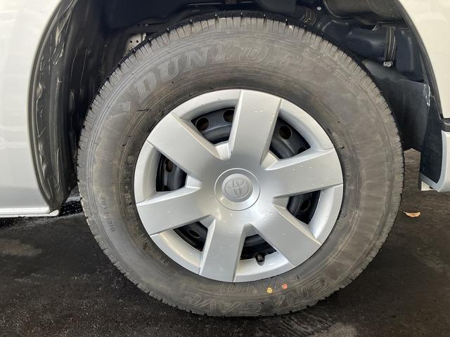 ハイエースバン ウェルキャブＢタイプ　４ＷＤ　ディーゼルターボ　トヨタセーフティセンス　車いす用固定装置２基　リモコン付き電動スイングアームリフト　オートステップ　手摺り　純正ナビ・ＴＶ　バックカメラ　純正ドライブレコーダー　キーレス（38枚目）