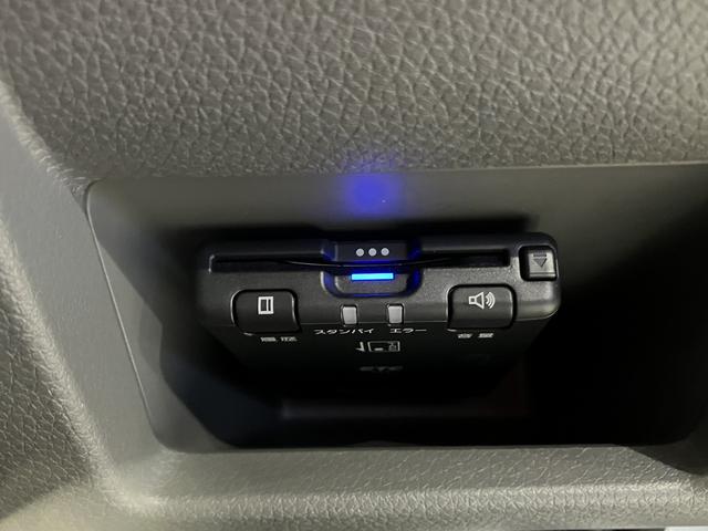 ＮＶ３５０キャラバンバン チェアキャブ車いす２名仕様　４ＷＤ　ディーゼルターボ　車いす用固定装置２基　リヤアームリフト　オートステップ　手摺り　３６０度アラウンドビューモニター　社外ナビ・ＴＶ　ＥＴＣ　社外エンスタ　ＬＥＤライト・ルームランプ（23枚目）