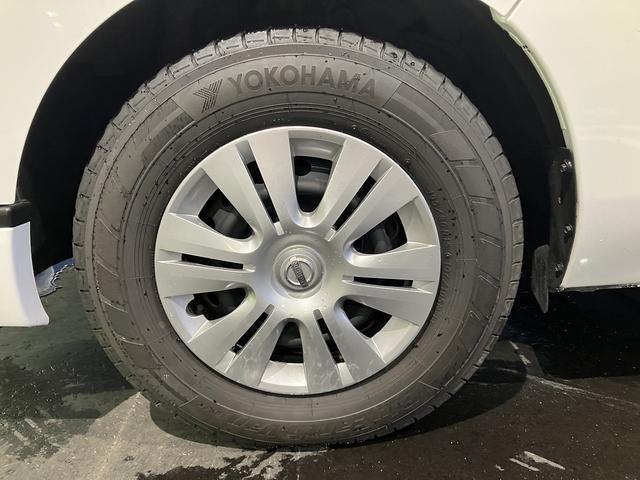 ＮＶ３５０キャラバンバン チェアキャブ車いす２名仕様　４ＷＤ　ディーゼルターボ　車いす用固定装置２基　リヤアームリフト　オートステップ　手摺り　３６０度アラウンドビューモニター　社外ナビ・ＴＶ　ＥＴＣ　社外エンスタ　ＬＥＤライト・ルームランプ（44枚目）