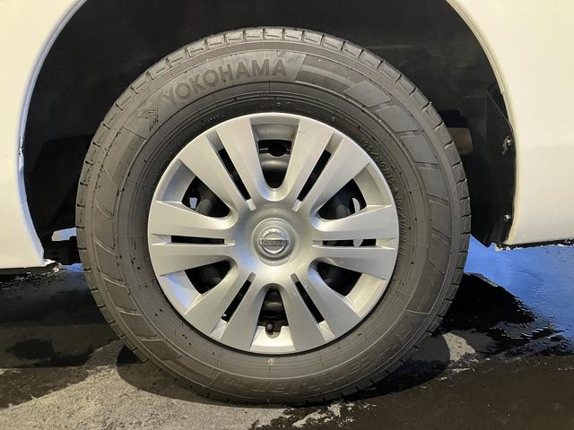 ＮＶ３５０キャラバンバン チェアキャブ車いす２名仕様　４ＷＤ　ディーゼルターボ　車いす用固定装置２基　リヤアームリフト　オートステップ　手摺り　３６０度アラウンドビューモニター　社外ナビ・ＴＶ　ＥＴＣ　社外エンスタ　ＬＥＤライト・ルームランプ（45枚目）