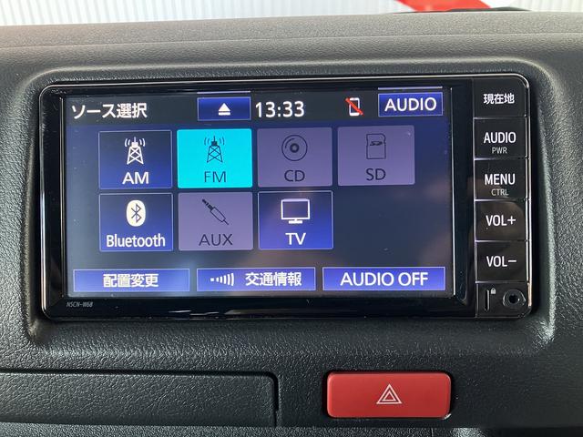 ハイエースバン ウェルキャブBタイプ 4WD ディーゼルターボ トヨタセーフティセンス 車いす用固定装置2基 リモコン付き電動スイングアームリフト オートステップ 手摺り 純正ナビ ワンセグTV バックカメラ ドライブレコーダー キーレス(25枚目)