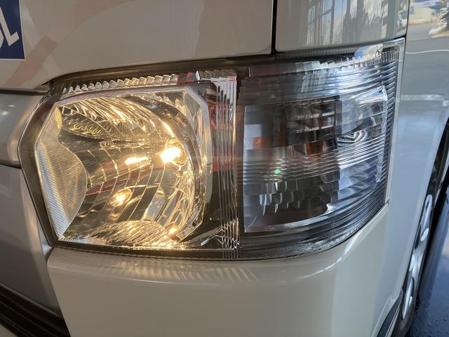 ハイエースバン ウェルキャブBタイプ 4WD ディーゼルターボ トヨタセーフティセンス 車いす用固定装置2基 リモコン付き電動スイングアームリフト オートステップ 手摺り 純正ナビ ワンセグTV バックカメラ ドライブレコーダー キーレス(36枚目)