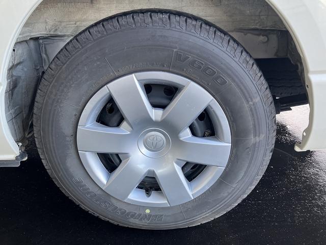 ハイエースバン ウェルキャブBタイプ 4WD ディーゼルターボ トヨタセーフティセンス 車いす用固定装置2基 リモコン付き電動スイングアームリフト オートステップ 手摺り 純正ナビ ワンセグTV バックカメラ ドライブレコーダー キーレス(42枚目)