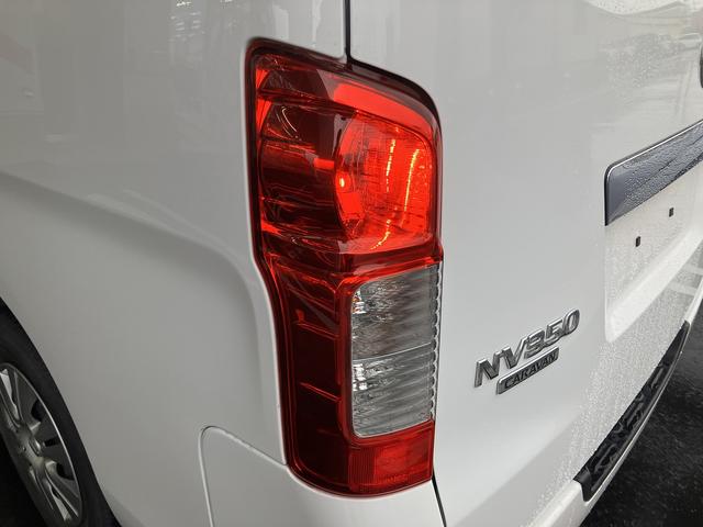 NV350キャラバンバン チェアキャブ車いす1+1名仕様 4WD 車いす用固定装置2基 リヤアームリフト ストレッチャー付属 ストレッチャー固定装置 酸素ボンベ固定金具 点滴フック オートステップ 手摺り パワースライドドア アラウンドビューモニター(38枚目)