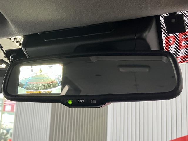 ハイエースバン 4WD トヨタセーフティセンス 車いす固定装置 リヤリフト オートステップ 手摺り パワースライドドア バックカメラ 純正ナビ ワンセグTV ドライブレコーダー ETC AC100Vコンセント(24枚目)