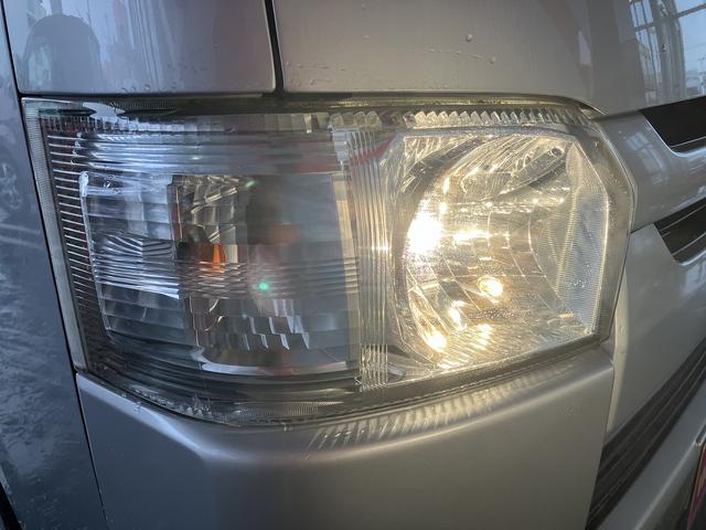 ハイエースバン 4WD トヨタセーフティセンス 車いす固定装置 リヤリフト オートステップ 手摺り パワースライドドア バックカメラ 純正ナビ ワンセグTV ドライブレコーダー ETC AC100Vコンセント(38枚目)