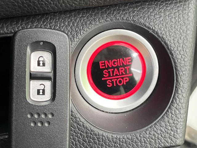 Ｎ－ＶＡＮ＋スタイル ファン・ホンダセンシング　４ＷＤ　ＭＴ車　ＳＤナビ　バックカメラ　ホンダセンシング　禁煙車　スマートキー　ＬＥＤヘッド　オートハイビーム　車線逸脱警報　オートライト　オートエアコン　Ｂｌｕｅｔｏｏｔｈ　ＣＤ／ＤＶＤ再生（7枚目）