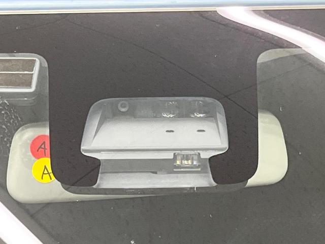 ワゴンR ハイブリッドFX SDナビ デュアルセンサーブレーキサポート 禁煙車 シートヒーター スマートキー ETC 車線逸脱警報 ヘッドアップディスプレイ オートライト オートエアコン Bluetooth再生(4枚目)