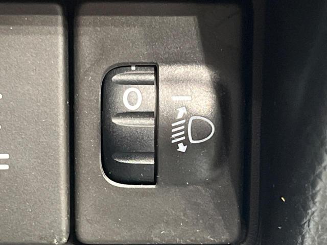 ワゴンR ハイブリッドFX SDナビ デュアルセンサーブレーキサポート 禁煙車 シートヒーター スマートキー ETC 車線逸脱警報 ヘッドアップディスプレイ オートライト オートエアコン Bluetooth再生(49枚目)