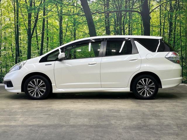 フィットシャトルハイブリッド ハイブリッド・スマートセレクション　純正９インチナビ　バックカメラ　禁煙車　ハーフレザーシート　シートヒーター　ＨＩＤヘッド　ＥＴＣ　クルコン　オートライト　オートエアコン　純正１５インチＡＷ　ＣＤ／ＤＶＤ再生　フルセグ　革巻ハンドル（33枚目）