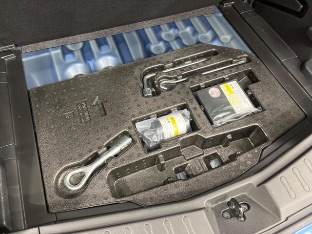 ノート Ｘ　ＦＯＵＲ　４ＷＤ　ＳＤナビ　全周囲カメラ　オートエアコンセット　インテリジェントエマージェンシーブレーキ　禁煙車　前後ドラレコ　コーナーセンサー　レーンキープ　スマートキー　ＥＴＣ　スマートルームミラー（41枚目）