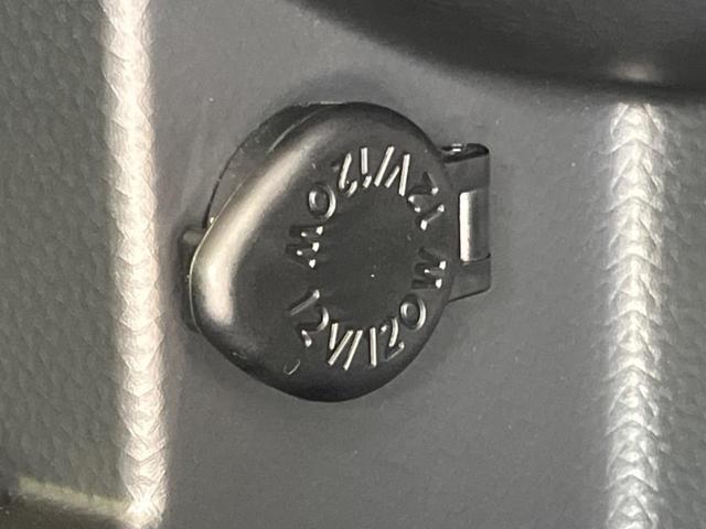 タンク カスタムG 両側電動スライドドア 純正ナビ バックカメラ スマートアシスト3 禁煙車 前席シートヒーター ドラレコ前後 コーナーセンサー レーンキープ スマートキー LEDヘッドライト ETC オートハイビーム(68枚目)