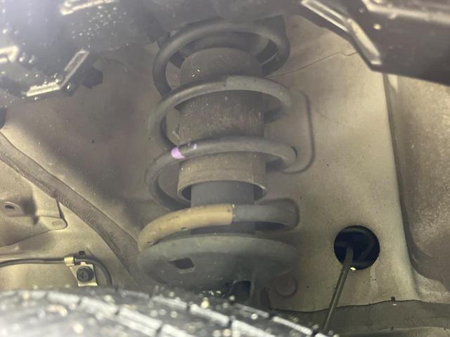 ワゴンＲスティングレー Ｘ　ＳＤナビ　レーダーブレーキサポート　禁煙車　シートヒーター　スマートキー　ＨＩＤヘッドライト　ＥＴＣ　オートライト　オートエアコン　純正１４インチＡＷ　Ｂｌｕｅｔｏｏｔｈ再生　地デジ（20枚目）