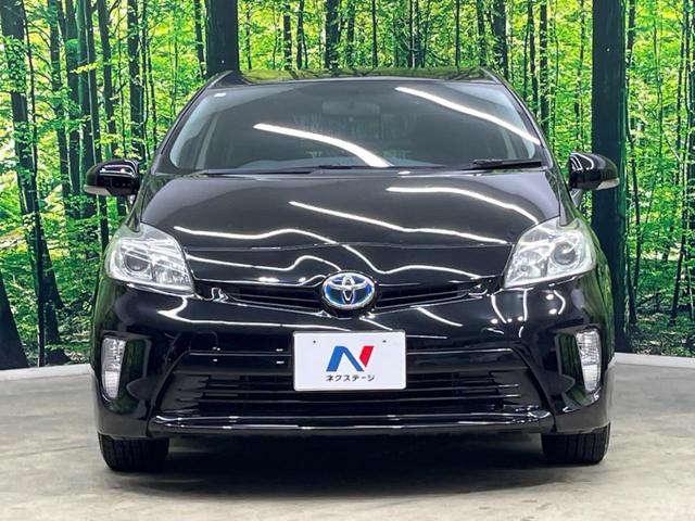 プリウス Ｓ　後期　純正ナビ　バックカメラ　禁煙車　スマートキー　ＨＩＤヘッド　ビルトインＥＴＣ　純正１５インチアルミ　オートライト　オートエアコン　ＣＤ　地デジ　ステアリングスイッチ　トラクションコントロール（13枚目）