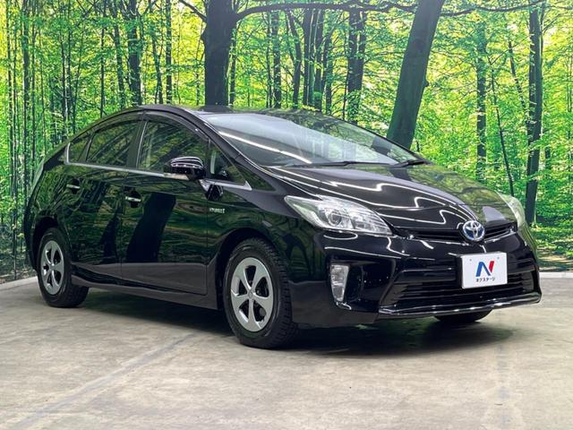プリウス Ｓ　後期　純正ナビ　バックカメラ　禁煙車　スマートキー　ＨＩＤヘッド　ビルトインＥＴＣ　純正１５インチアルミ　オートライト　オートエアコン　ＣＤ　地デジ　ステアリングスイッチ　トラクションコントロール（15枚目）