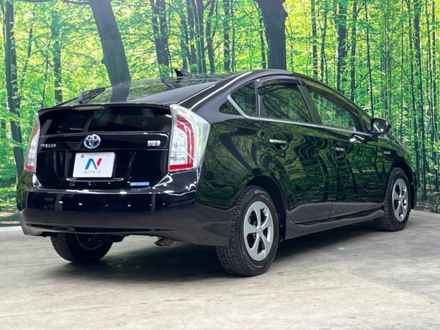 プリウス Ｓ　後期　純正ナビ　バックカメラ　禁煙車　スマートキー　ＨＩＤヘッド　ビルトインＥＴＣ　純正１５インチアルミ　オートライト　オートエアコン　ＣＤ　地デジ　ステアリングスイッチ　トラクションコントロール（16枚目）