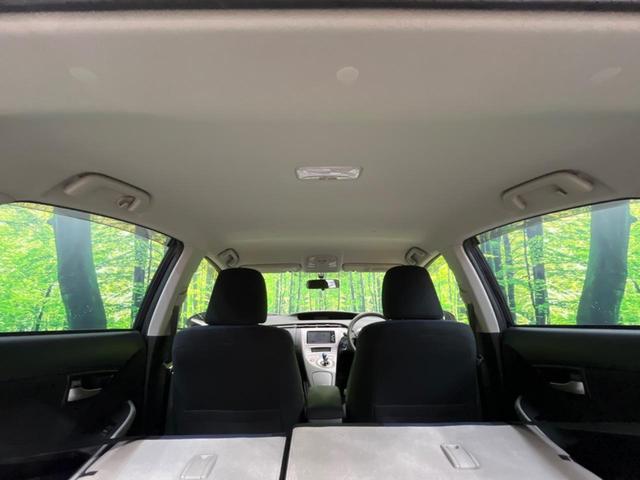 プリウス Ｓ　後期　純正ナビ　バックカメラ　禁煙車　スマートキー　ＨＩＤヘッド　ビルトインＥＴＣ　純正１５インチアルミ　オートライト　オートエアコン　ＣＤ　地デジ　ステアリングスイッチ　トラクションコントロール（38枚目）