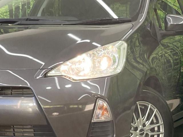 アクア S SDナビ 禁煙車 スマートキー ETC オートライト オートエアコン CD DVD再生 フルセグ ステアリングスイッチ シートリフター プライバシーガラス ドアバイザー ヘッドライトレベライザー(12枚目)