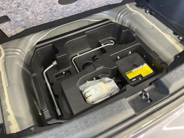 アクア S SDナビ 禁煙車 スマートキー ETC オートライト オートエアコン CD DVD再生 フルセグ ステアリングスイッチ シートリフター プライバシーガラス ドアバイザー ヘッドライトレベライザー(53枚目)