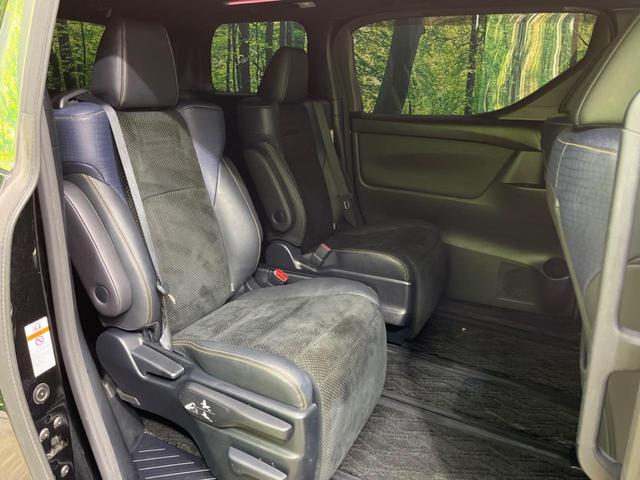 ヴェルファイア 2.5Z Aエディション ゴールデンアイズ サンルーフ 両側電動スライド 純正9型ナビ フリップダウン バックカメラ JBL AC100V電源 プリクラッシュセーフティ レーダークルーズ 禁煙車 パワーバックドア ハーフレザーシート ドラレコ(9枚目)