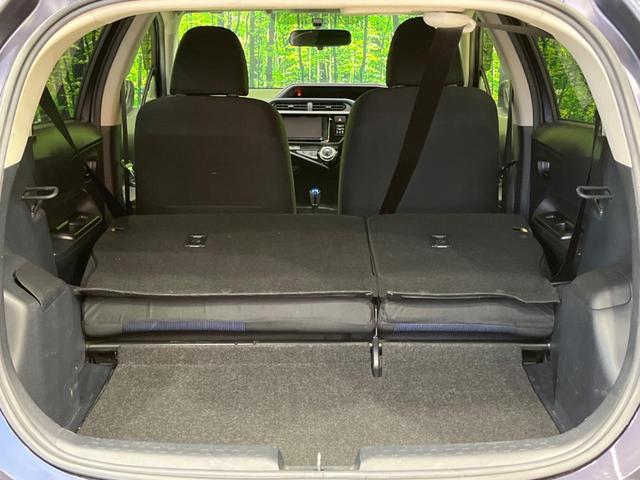 アクア S SDナビ バックカメラ 禁煙車 スマートキー オートライト オートエアコン CD 地デジ 15インチアルミホイル 電動格納ミラー シートリフター ワイパーデアイサー トラクションコントロール(10枚目)