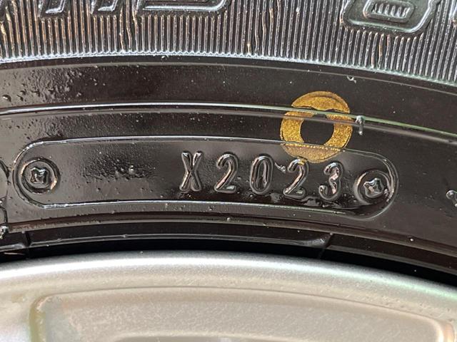 アクア S SDナビ バックカメラ 禁煙車 スマートキー オートライト オートエアコン CD 地デジ 15インチアルミホイル 電動格納ミラー シートリフター ワイパーデアイサー トラクションコントロール(32枚目)