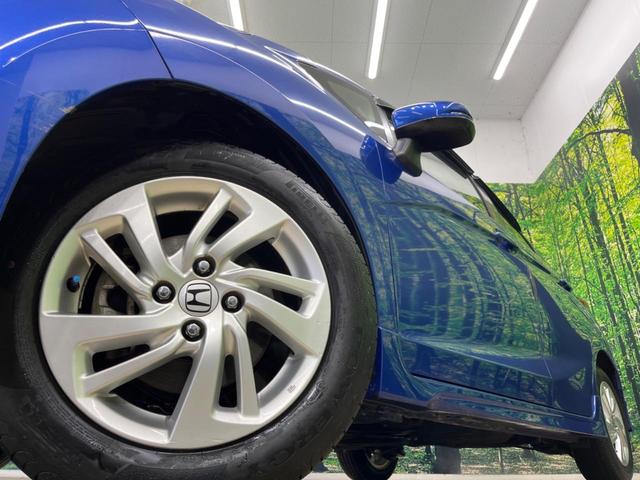 フィット １３Ｇ・Ｓパッケージ　メーカーナビ　バックカメラ　シティブレーキアクティブシステム　禁煙車　前後ドラレコ　スマートキー　ＬＥＤヘッド　ＥＴＣ　オートライト　オートエアコン　純正１５インチＡＷ　Ｂｌｕｅｔｏｏｔｈ再生（13枚目）