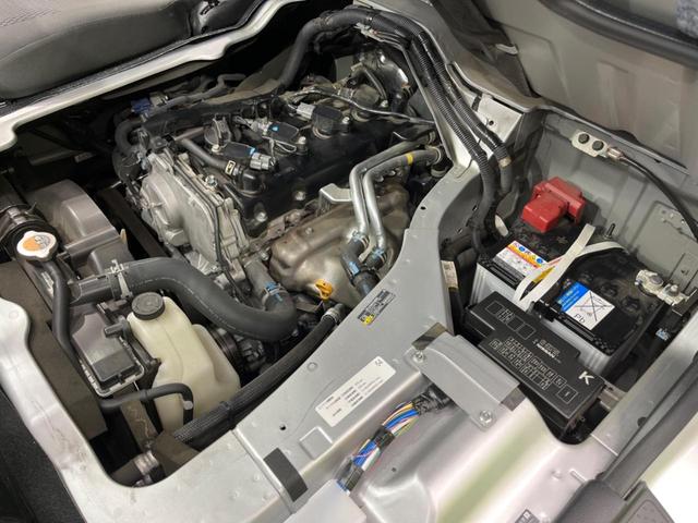 キャラバン ロングＥＸ　全周囲カメラ　インテリジェントエマージェンシーブレーキ　禁煙車　コーナーセンサー　レーンキープ　ＥＴＣ　オートハイビーム　スマートルームミラー　車線逸脱警報　誤発進抑制機能　オートライト　ＣＤ再生（18枚目）