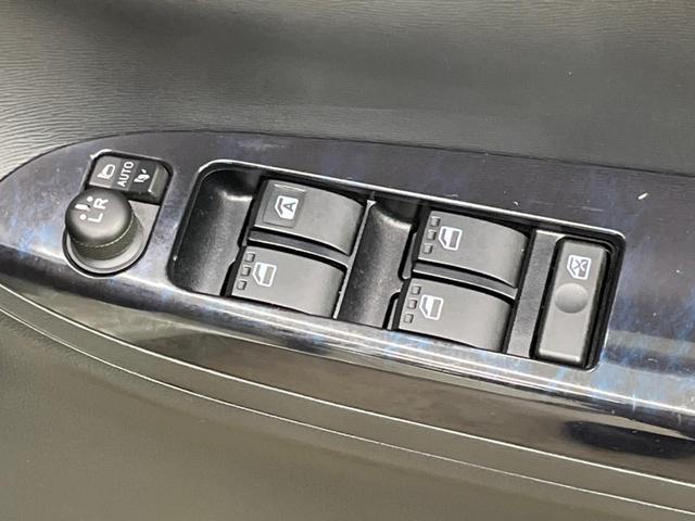 タント カスタムＲＳ　トップエディションＳＡＩＩＩ　ターボ　両側電動スライド　純正ナビ　バックカメラ　スマートアシスト３　禁煙車　ハーフレザーシート　シートヒーター　コーナーセンサー　レーンキープ　スマートキー　ＬＥＤヘッド　ＥＴＣ　車線逸脱警報（46枚目）