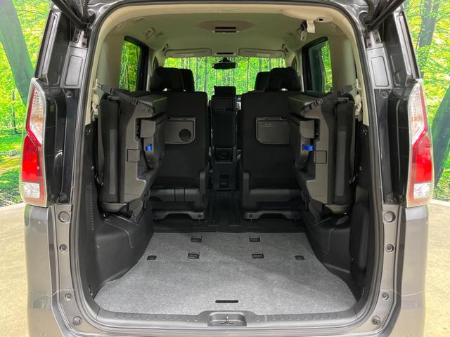 セレナ ＸＶ　４ＷＤ　両側電動スライド　純正１０型ナビ　全周囲カメラ　インテリジェントエマージェンシーブレーキ　禁煙車　ドラレコ　コーナーセンサー　レーンキープ　スマートキー　ＥＴＣ　クルコン　オートハイビーム（11枚目）