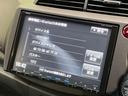ハイブリッド・スマートセレクション　純正９インチナビ　バックカメラ　禁煙車　ハーフレザーシート　シートヒーター　ＨＩＤヘッド　ＥＴＣ　クルコン　オートライト　オートエアコン　純正１５インチＡＷ　ＣＤ／ＤＶＤ再生　フルセグ　革巻ハンドル（60枚目）