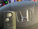 ハイブリッド・スマートセレクション　純正９インチナビ　バックカメラ　禁煙車　ハーフレザーシート　シートヒーター　ＨＩＤヘッド　ＥＴＣ　クルコン　オートライト　オートエアコン　純正１５インチＡＷ　ＣＤ／ＤＶＤ再生　フルセグ　革巻ハンドル（70枚目）
